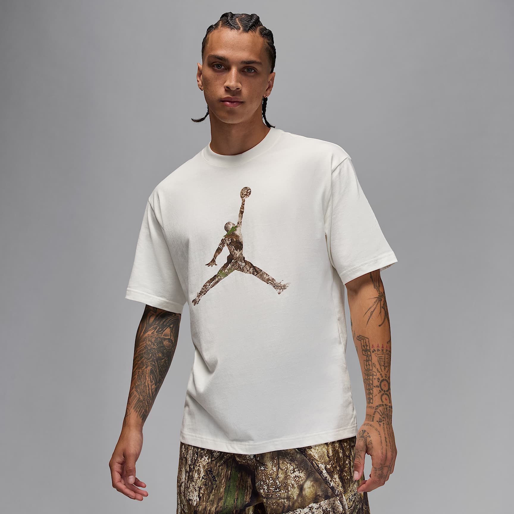 Jordan Brooklyn Men's Realtree Jumpman T-Shirt. Nike JP